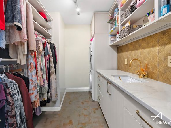 205 West End Avenue 28FG, New York NY 10023