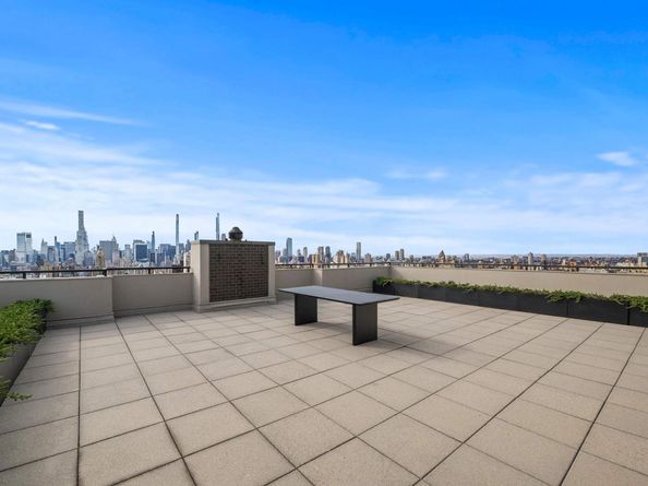 50 East 89th Street 20E, New York NY 10128