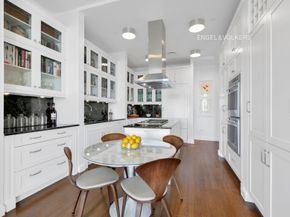 15 Central Park W 34C, New York NY 10023