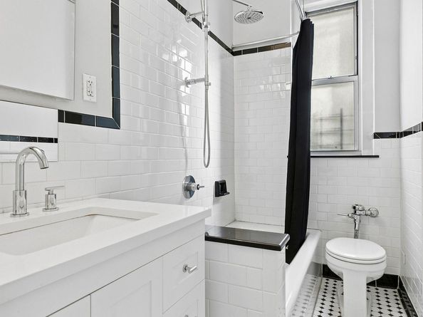 680 West 204th Street 3E, New York NY 10034