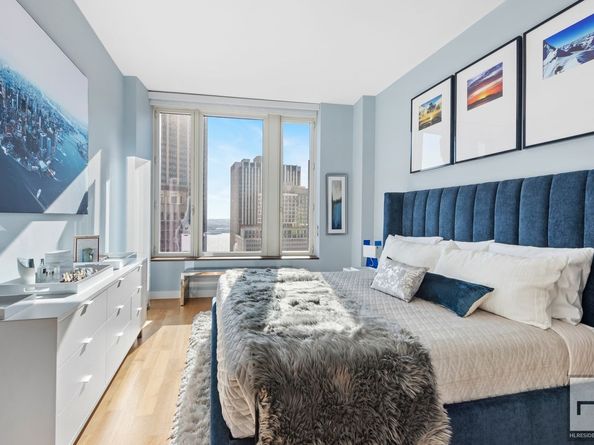 15 William Street 32C, New York NY 10004