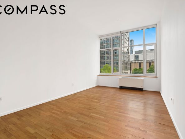 635 West 42nd Street 2H, New York NY 10036