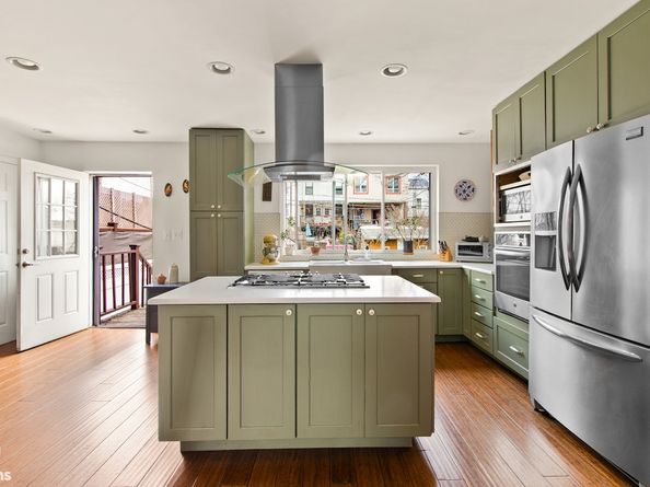 205 34th Street, Brooklyn NY 11232