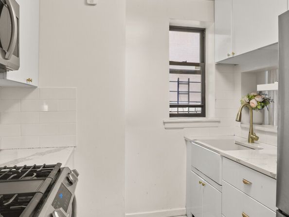 513 West 157th Street 3B, New York NY 10032