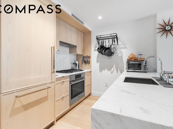 37-14 34th Street N3E, Queens NY 11101