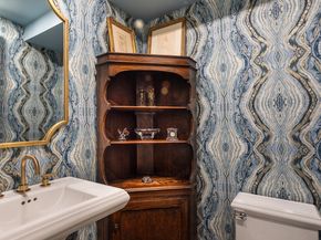 176 East 71st Street 12C, New York NY 10021