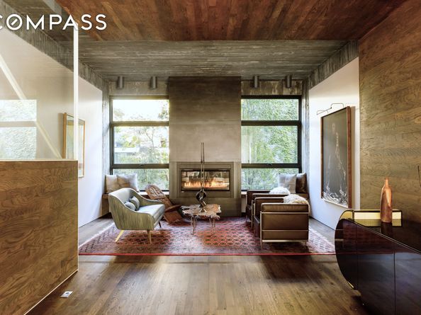 3 Wythe Lane, Brooklyn NY 11249