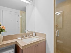 30 West Street 25G, New York NY 10004