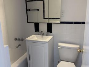 164-20 Highland Avenue 9T, Queens NY 11432