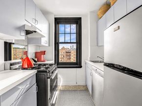 299 West 12th Street 7F, New York NY 10014