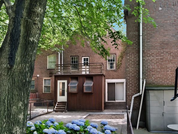 39-61 44th Street, Queens NY 11104