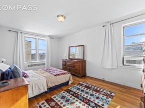 325 East 201st Street 5F, Bronx NY 10458