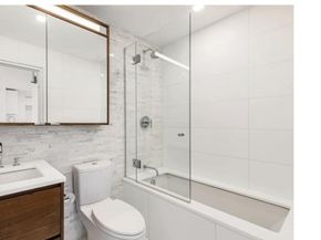 301 West 53rd Street 8F, New York NY 10019