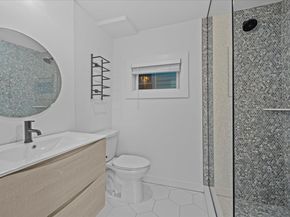 318 Beach 101 St Street, Queens NY 11694