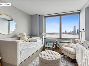 30 West Street 17G, New York NY 10004