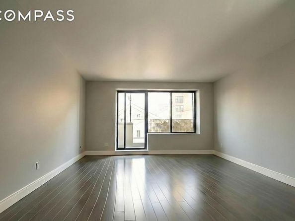 408 8th Avenue 5C, New York NY 10001