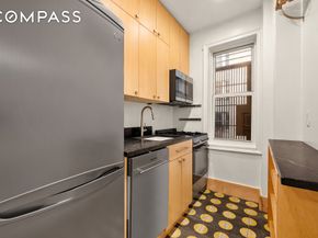 55 Eastern Parkway 1D, Brooklyn NY 11238