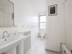 41 5th Avenue 16D, New York NY 10003