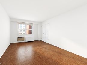 2 Charlton Street 11B, New York NY 10013