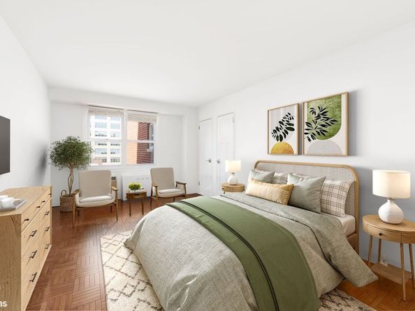 2 Charlton Street 11B, New York NY 10013