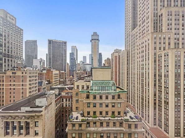 325 5th Avenue 24B, New York NY 10016