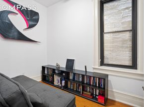 223 West 21st Street 1M, New York NY 10011