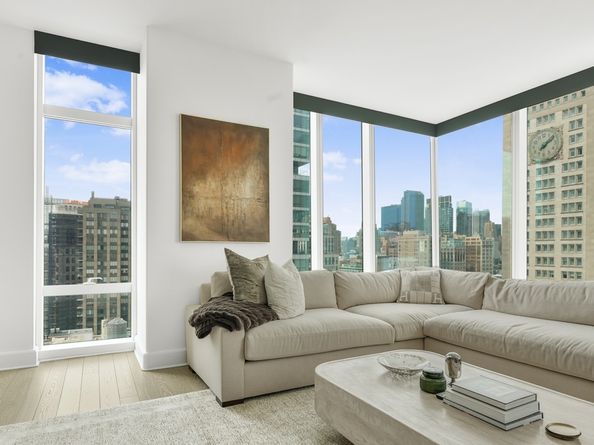45 East 22nd Street 26A, New York NY 10010