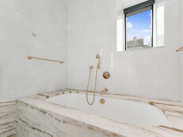 45 East 22nd Street 26A, New York NY 10010