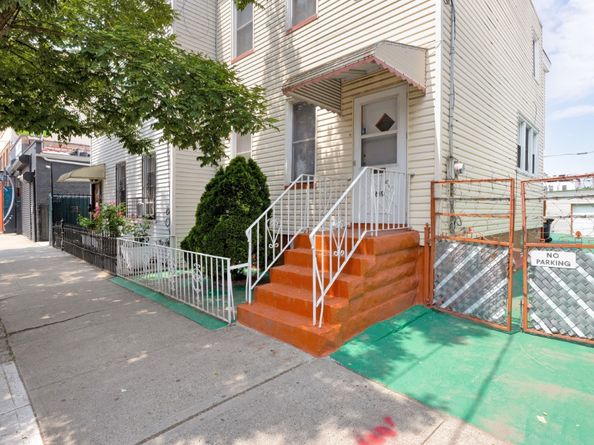 1619 George Street, Queens NY 11385