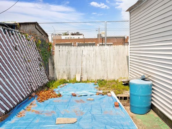 1619 George Street, Queens NY 11385