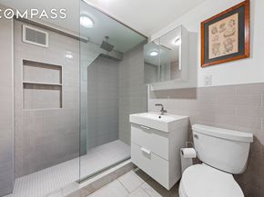198 6th Avenue, New York NY 10013