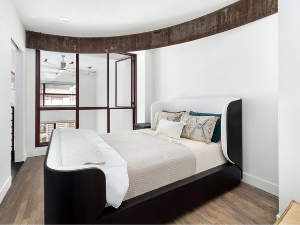 37 Bridge Street 1G, Brooklyn NY 11201