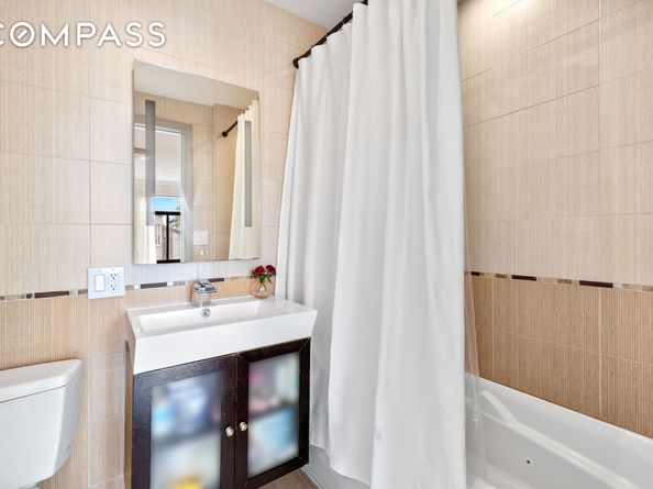 3001 Fort Hamilton Parkway 3B, Brooklyn NY 11218