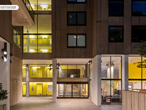 531 Main Street 1107, New York NY 10044