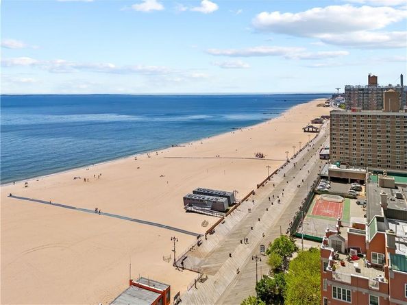 150 Oceana Drive W 4B, Brooklyn NY 11235