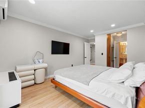 150 Oceana Drive W 4B, Brooklyn NY 11235