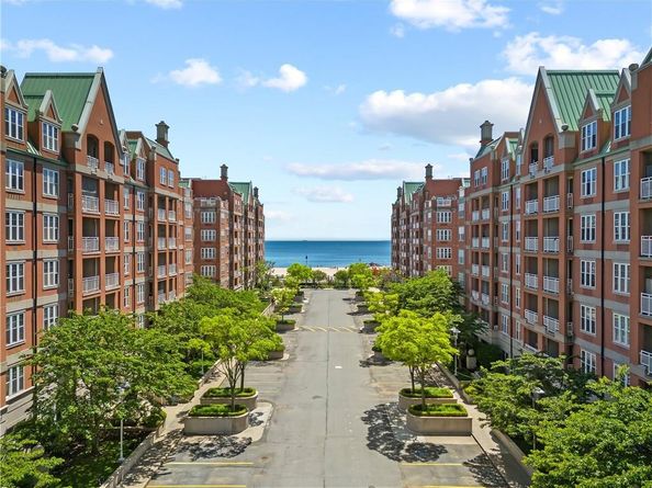 150 Oceana Drive W 4B, Brooklyn NY 11235