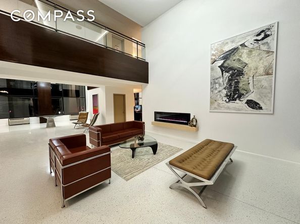 25-40 Shore Boulevard 2F, Queens NY 11102