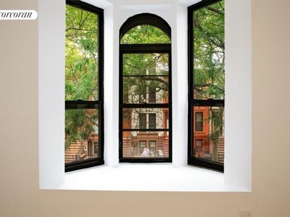 194 Vernon Avenue 8UNITS, Brooklyn NY 11206