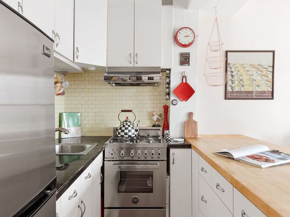 657 West 183rd Street, New York NY 10033