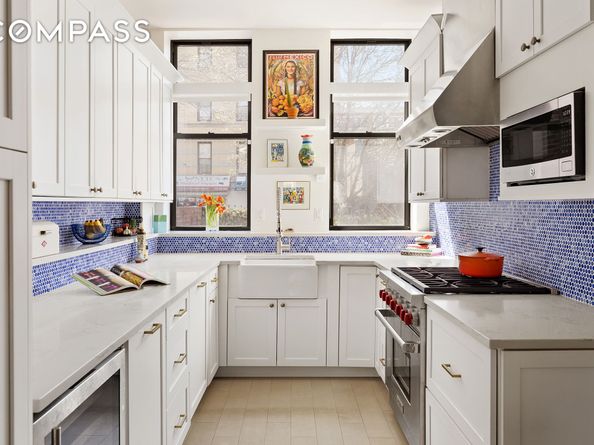 657 West 183rd Street, New York NY 10033