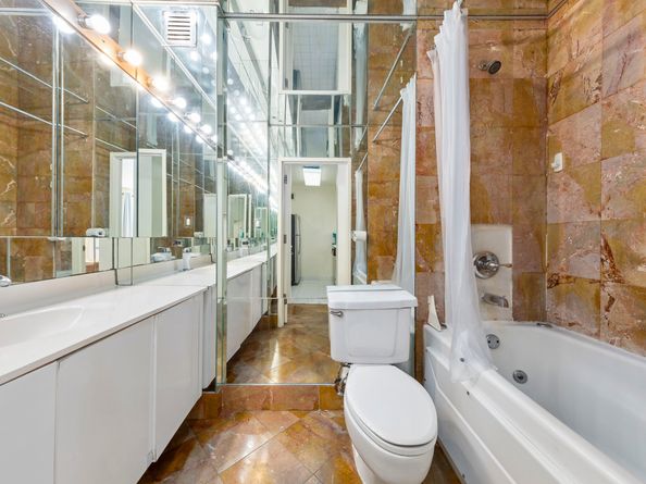 22 Perry Street 2B, New York NY 10014