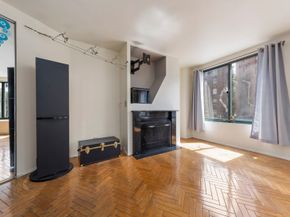 22 Perry Street 2B, New York NY 10014