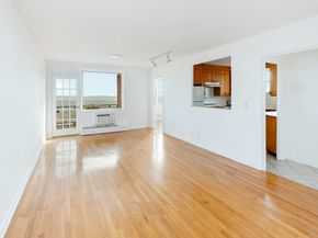 5800 Arlington Avenue 9H, Bronx NY 10471
