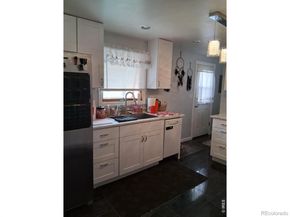 8 Elizabeth Court, Longmont CO 80501