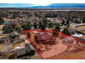 2806 Lake Park Way, Longmont CO 80503