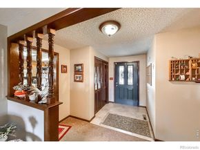2806 Lake Park Way, Longmont CO 80503