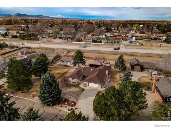2806 Lake Park Way, Longmont CO 80503