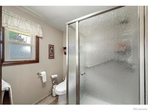 2806 Lake Park Way, Longmont CO 80503
