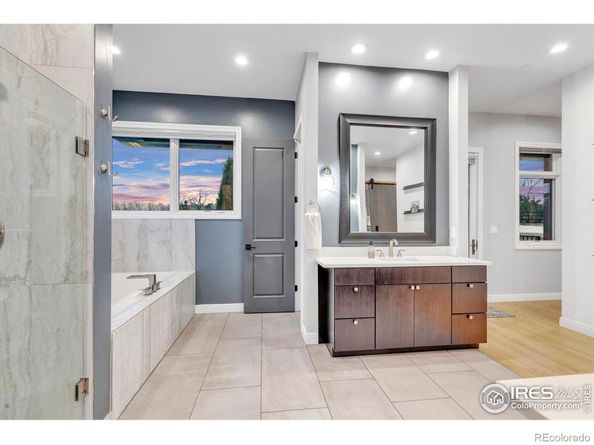 8568 Foxhaven Court, Niwot CO 80503